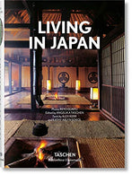 Living in Japan (Bibliotheca Universalis) --multilingual